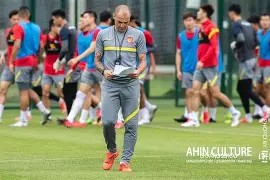 满冠体育-甘冈球员突然离队，引起球迷困惑的简单介绍